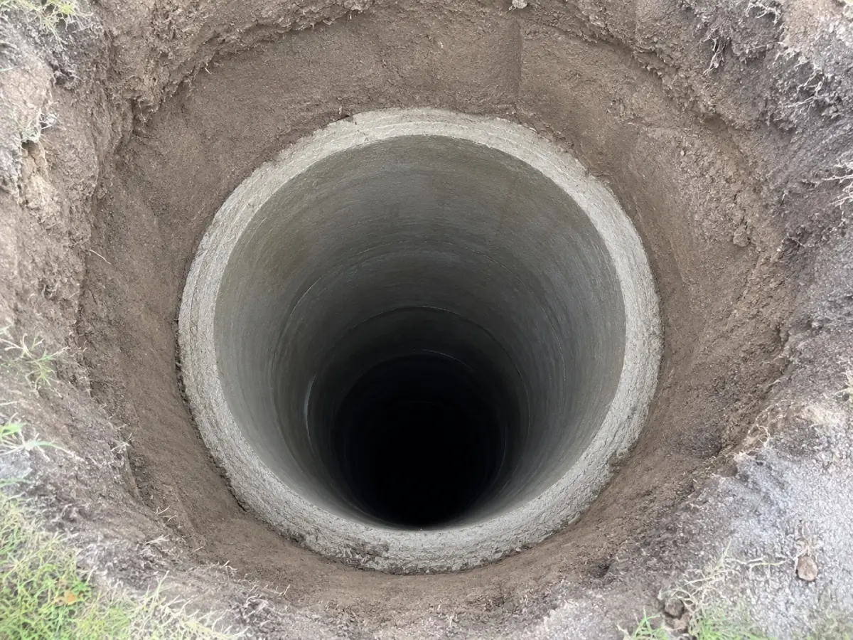 Ugradnja betonskih cevi za bunar